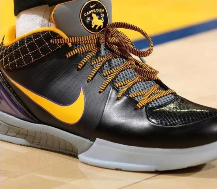 多米体育-库里常规赛三分球总数最新到今天为止