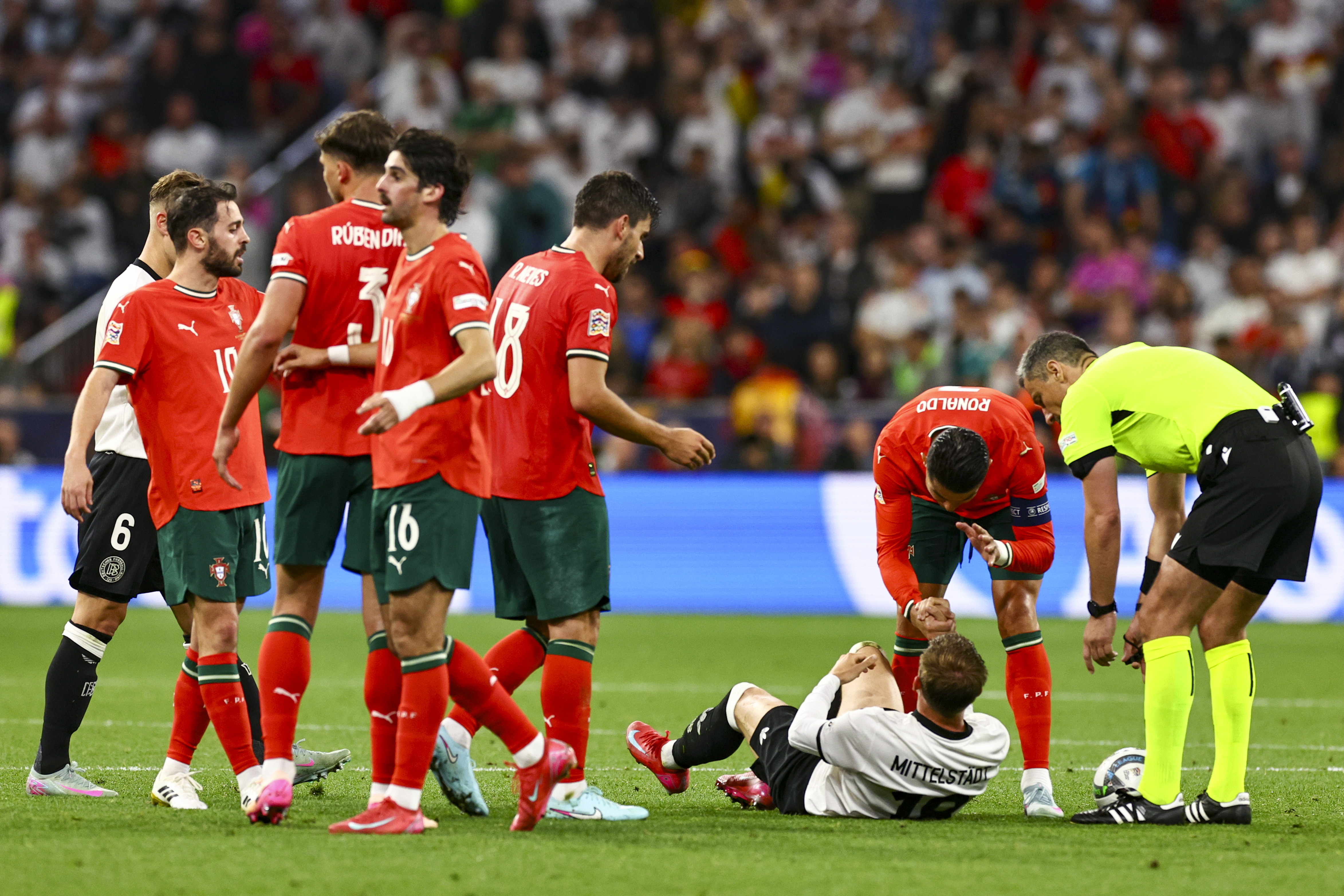 多米-西班牙国家队欧洲杯